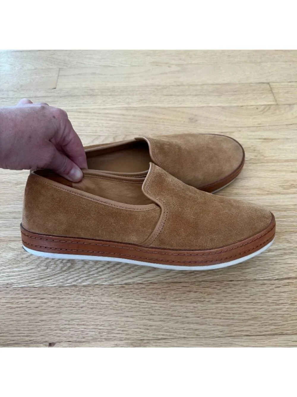 Vince canella suede